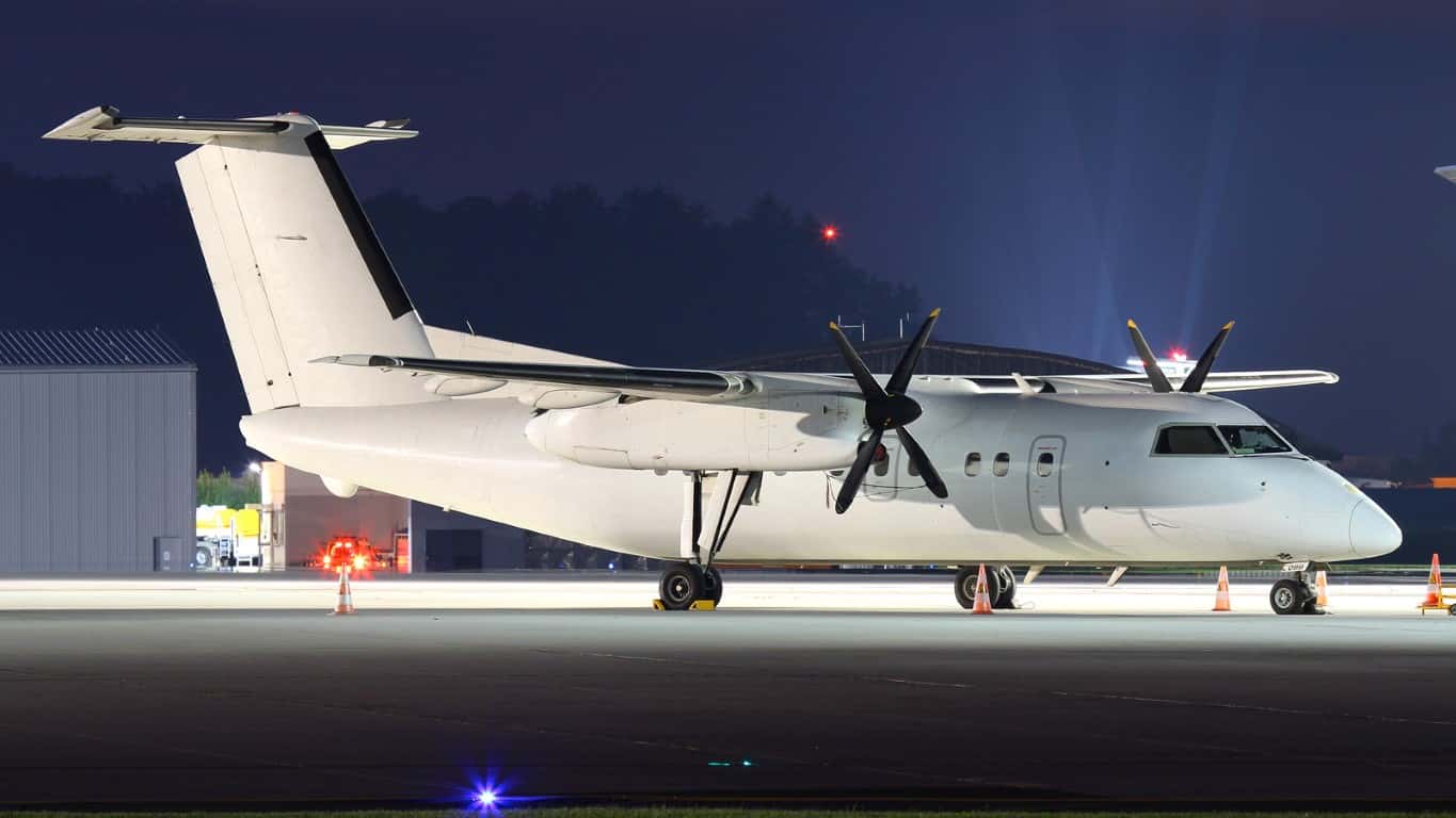 DHC-8 DASH 8-102 Extérieur
