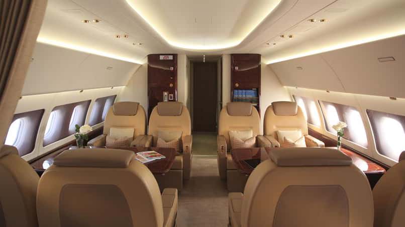 320 Corporate Intérieur