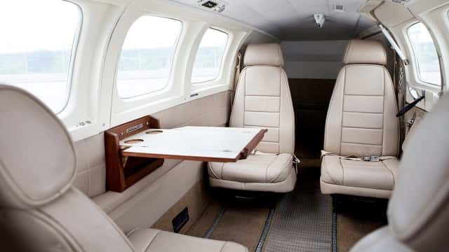 T303 Crusader Intérieur
