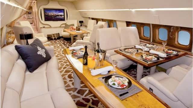 727 VIP Interior