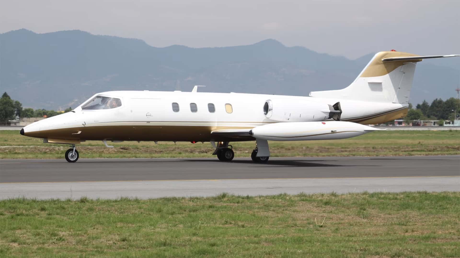 Learjet 25B Außenansicht
