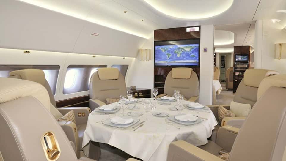 320 Corporate Intérieur