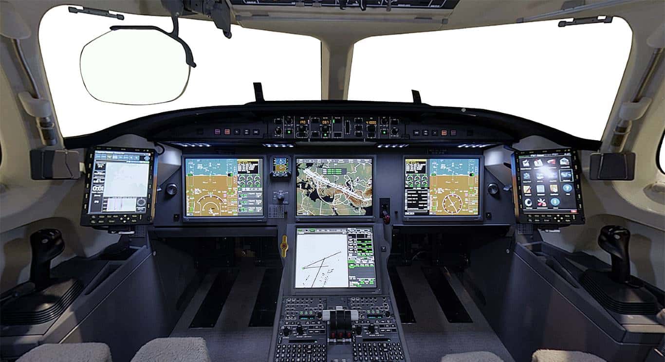 Falcon 7X Cockpit
