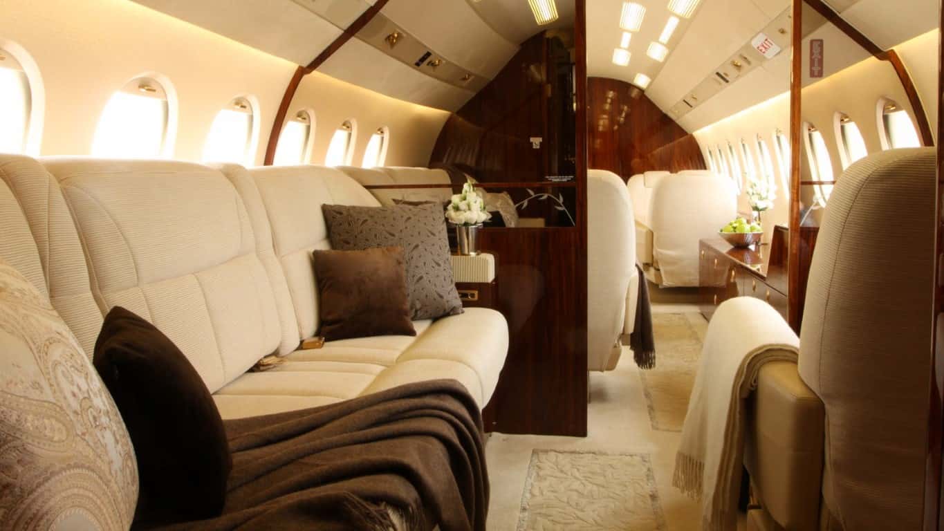 Falcon 900C Intérieur