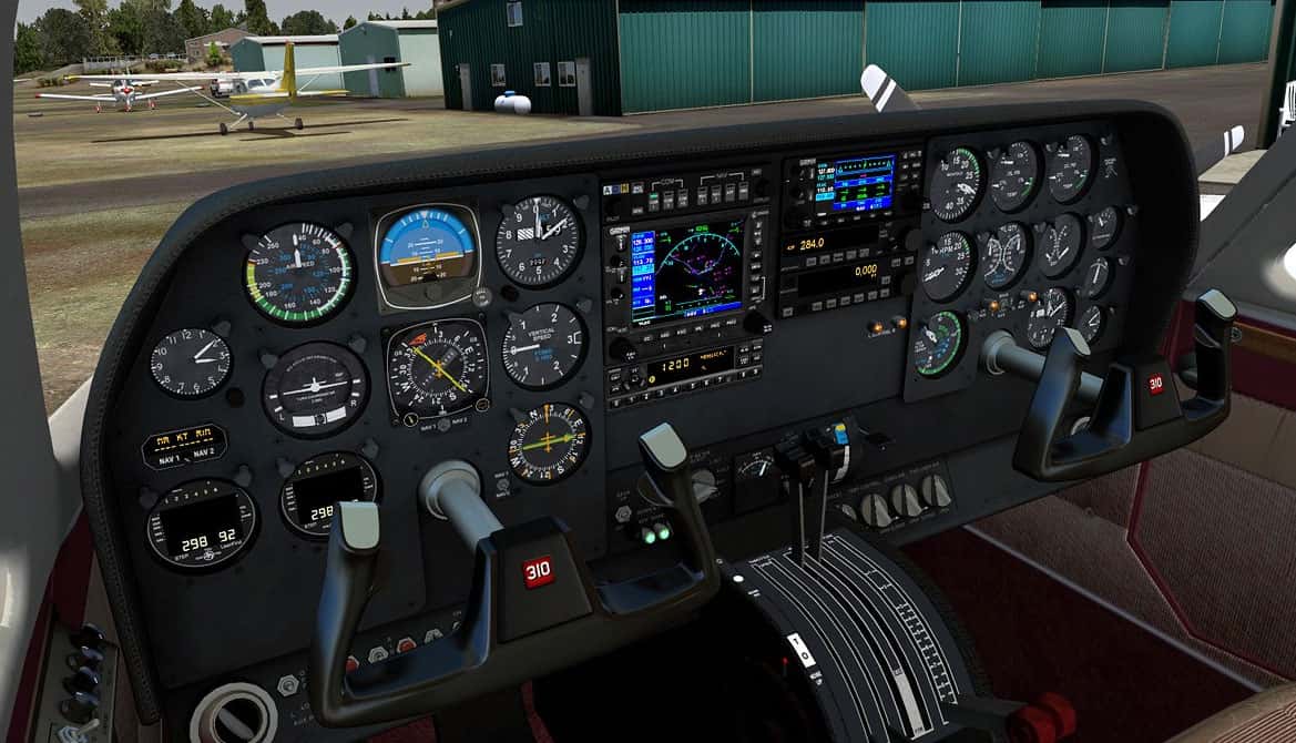 CE-310 R Cockpit