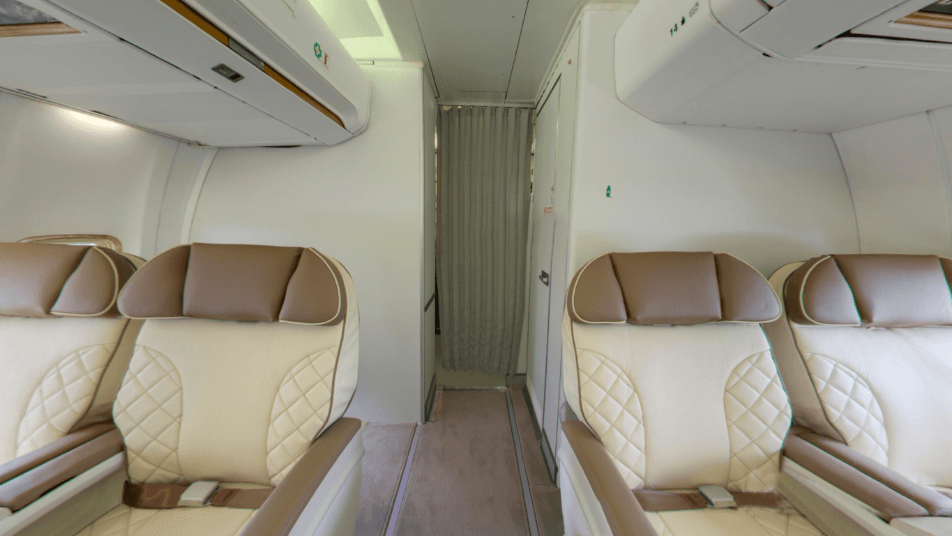 737-500 VIP Interior