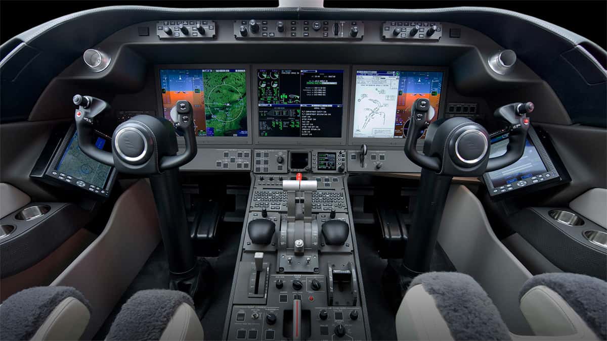 Learjet 25D Cockpit