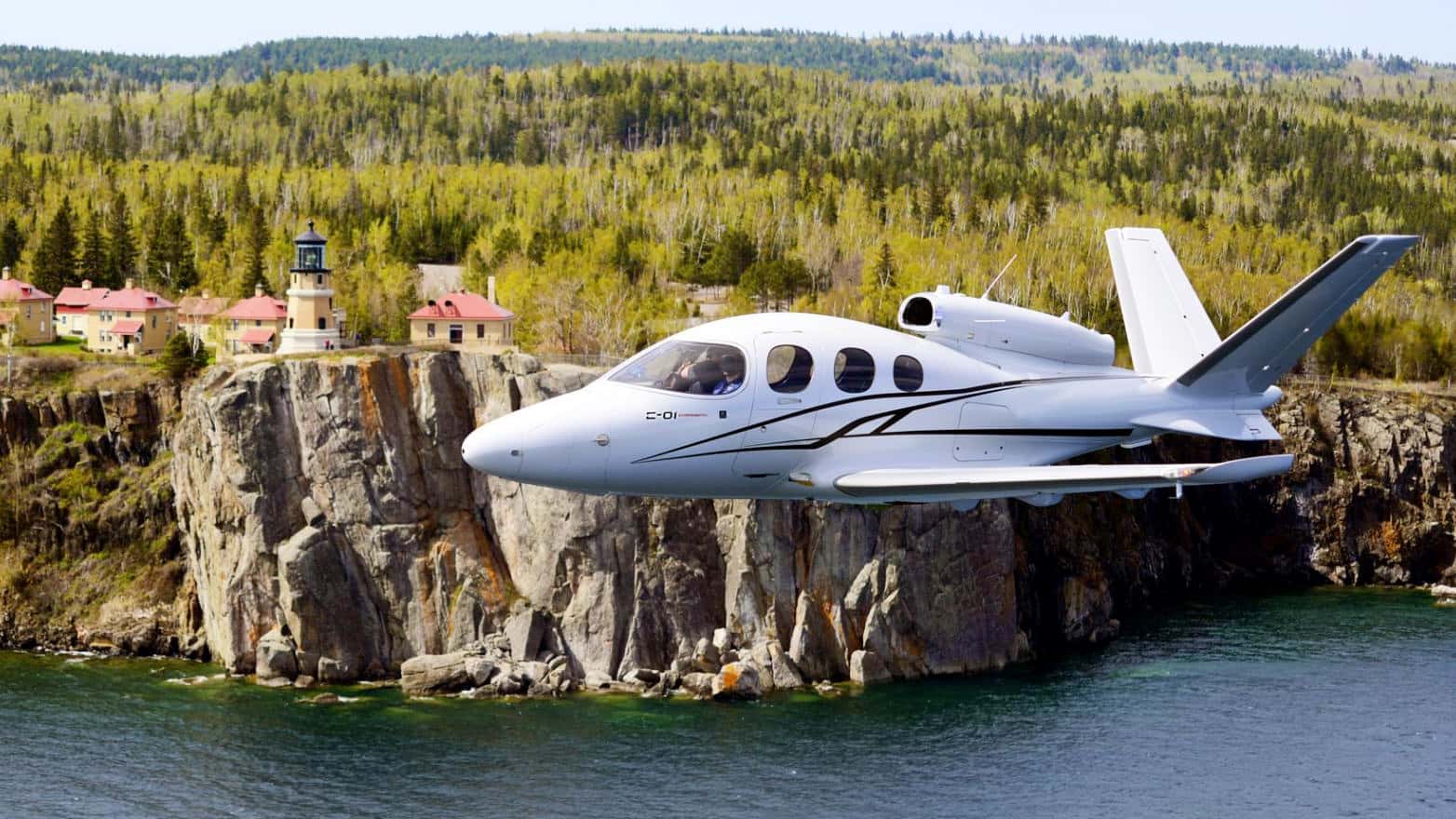 Vision Jet Exterior