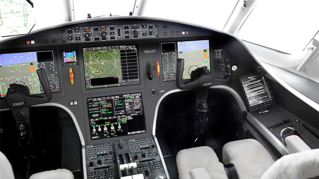 Falcon 2000 Cockpit