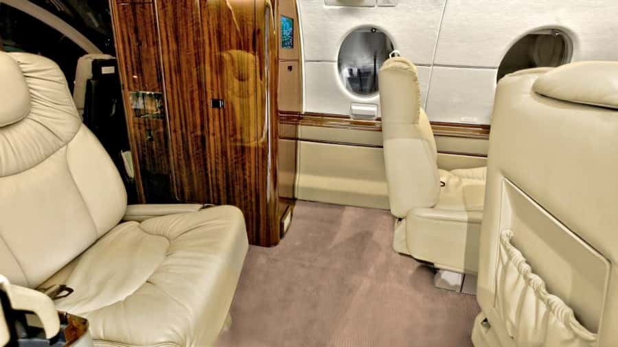 Hawker 400XP Interior