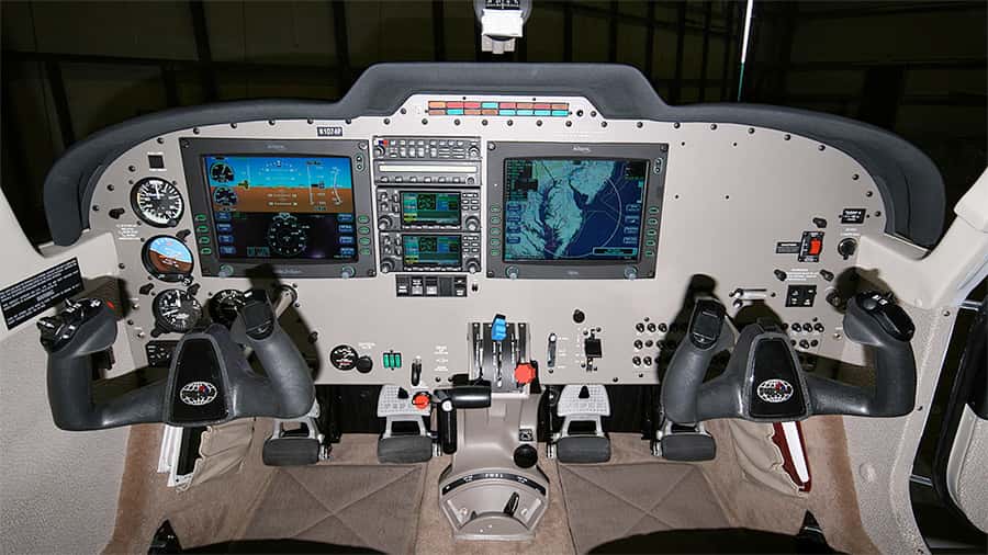 PA-32R  Lance/Saratoga Cockpit