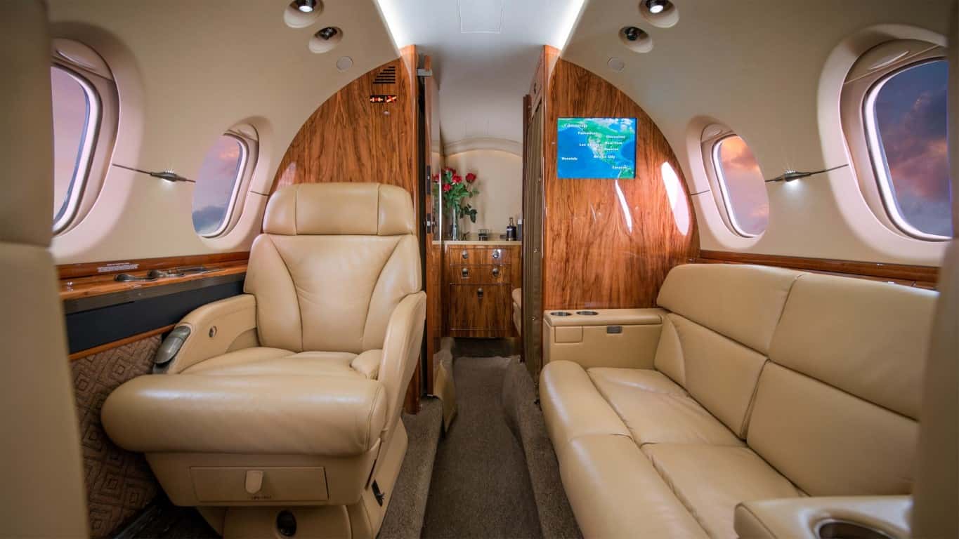 Hawker 800XPi Interior