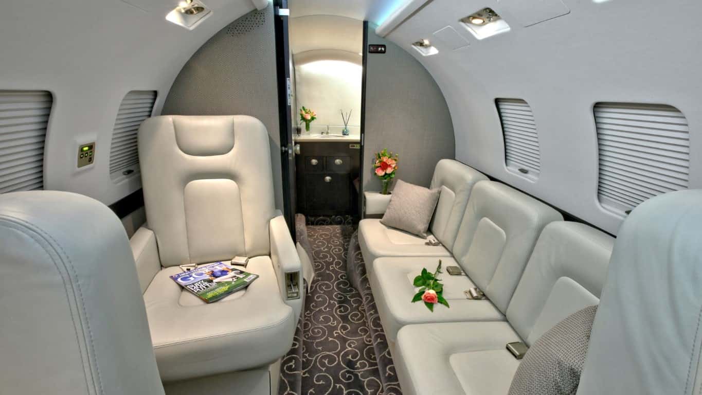 Hawker 800A Interior