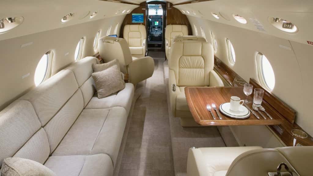 G200 Interior