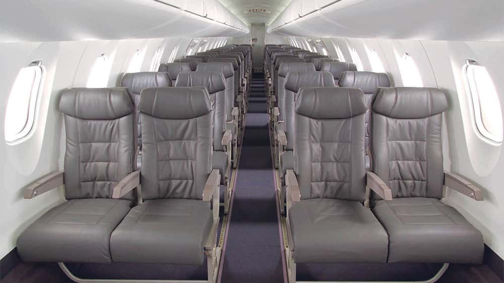 CRJ200 Interior