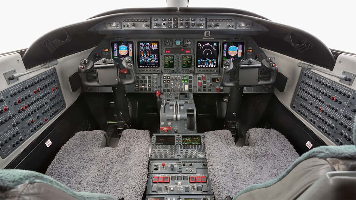 Learjet 45 Cockpit