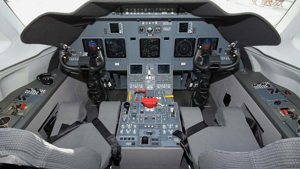 G200 Cabina de Mando