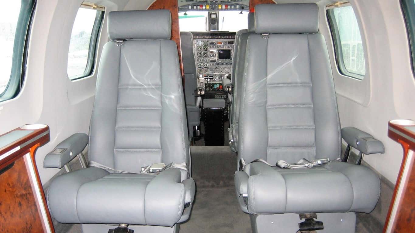 PA-42-720 Cheyenne IIIA Interior