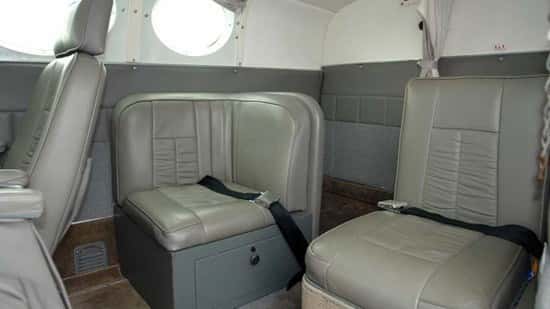 CE-401 Innenraum