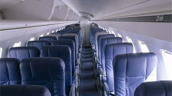 ERJ 135 Innenraum
