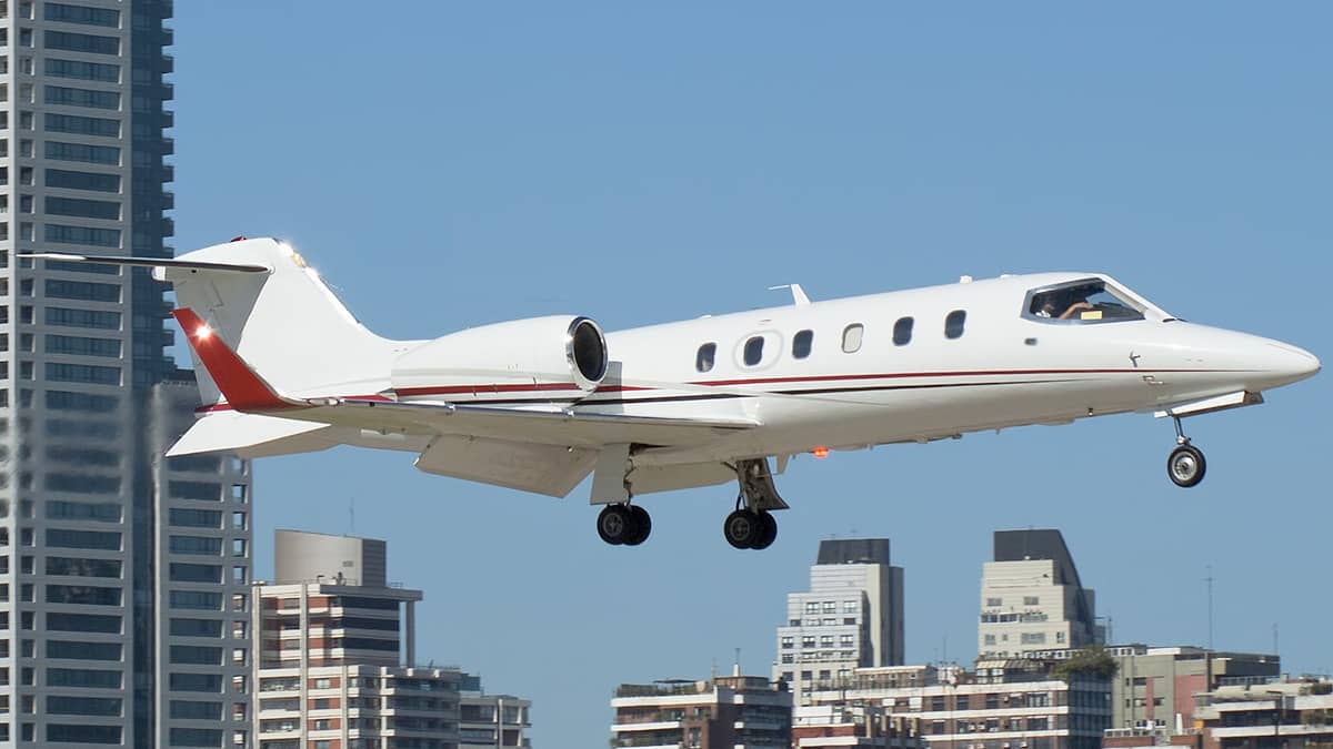 Learjet 31