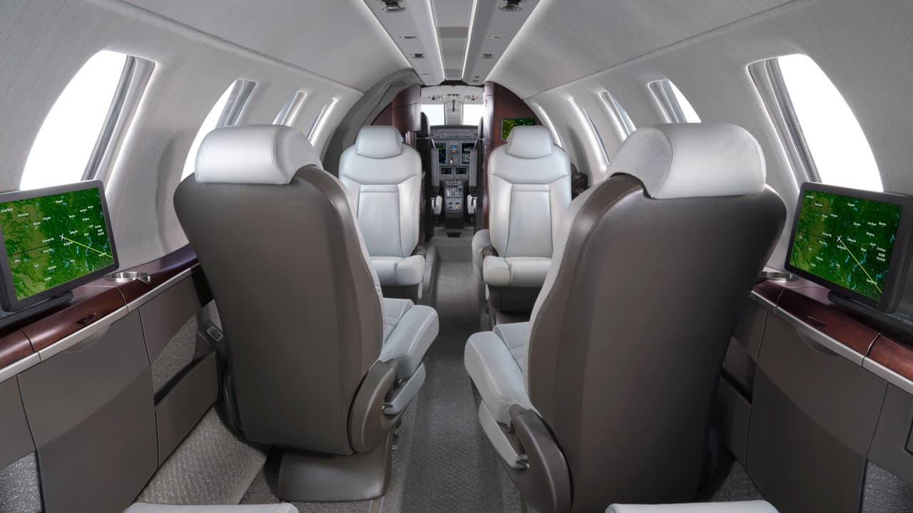 Citation CJ4 in flight