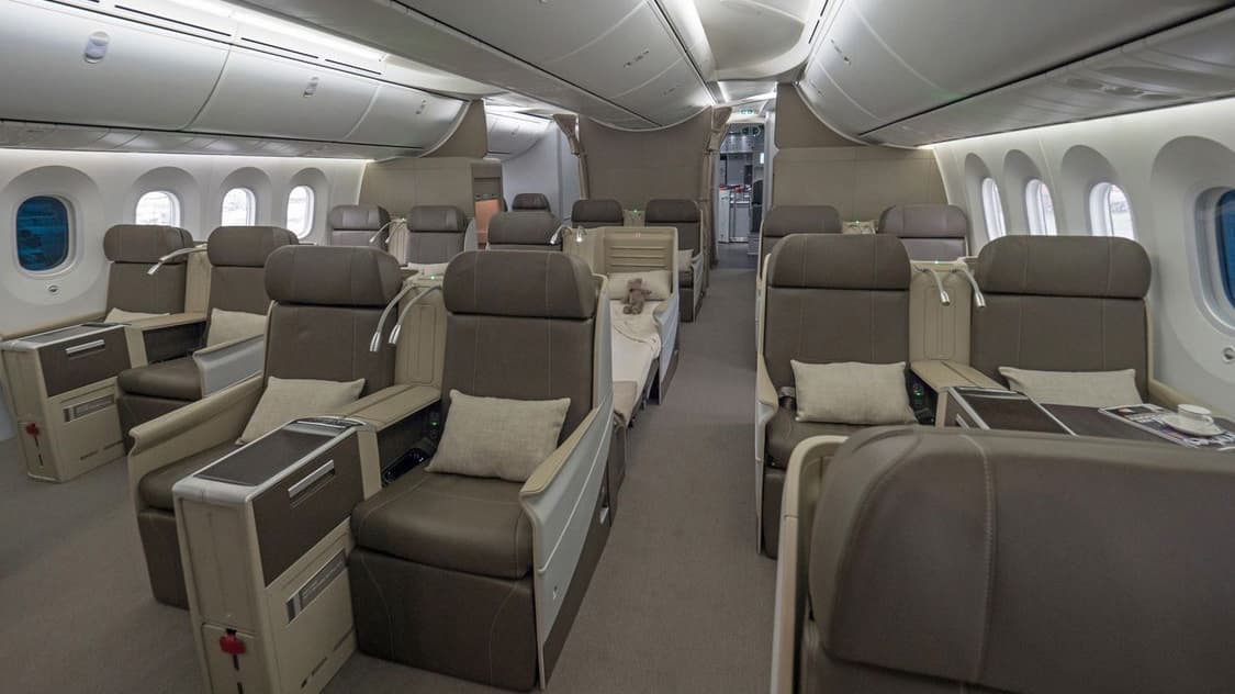 787-8 VIP Interior