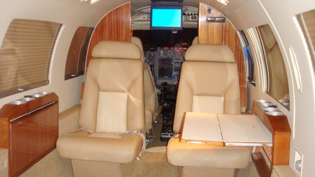PA-31-310 Navajo in flight