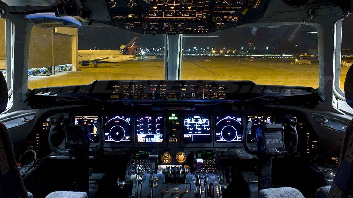 MD-11 Cabina de Mando
