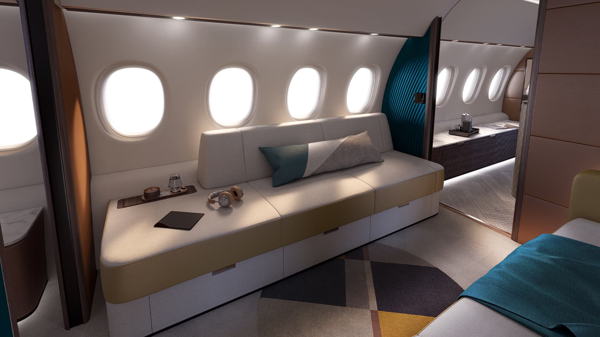 Falcon 10X Interior