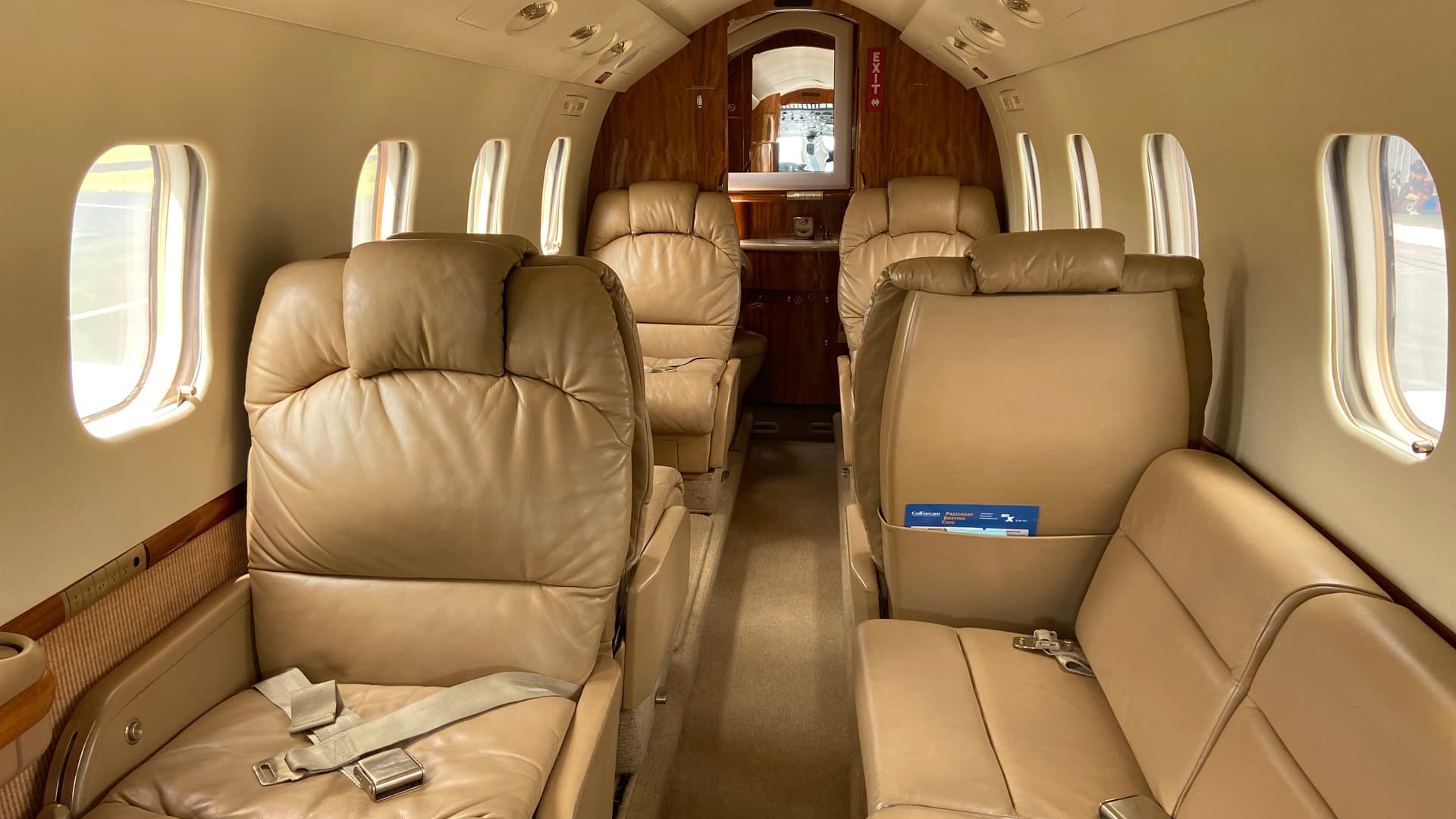 G100 Interior
