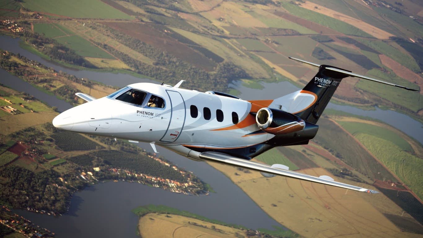 Phenom 100