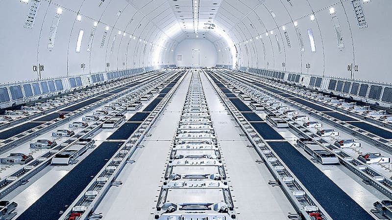 777 Freighter Interior