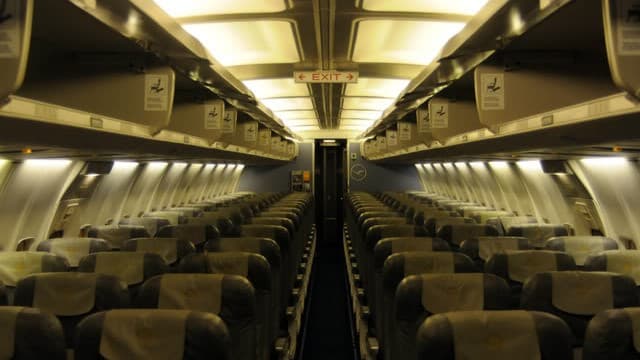 737-500 im Flug