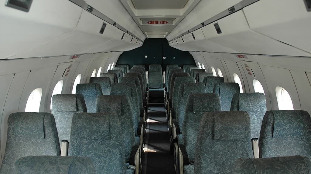 DHC-8 DASH 8-102 Interior