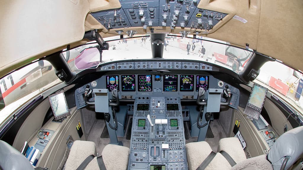 Global Express Cabina de Mando