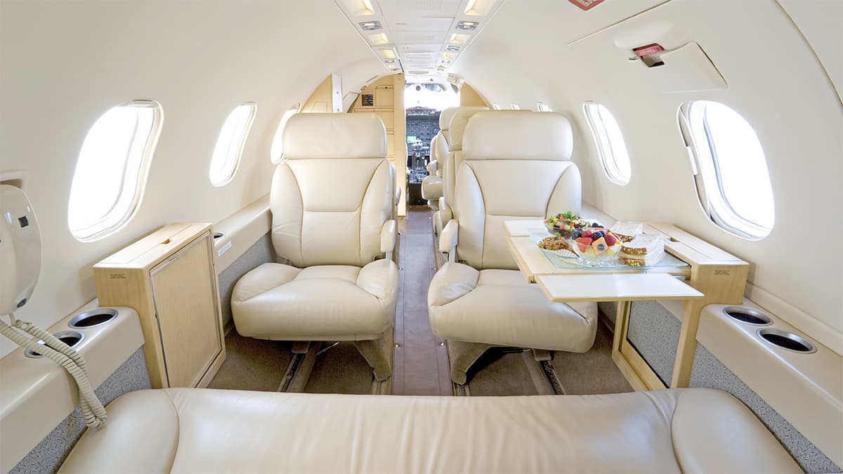 Learjet 35A en vuelo