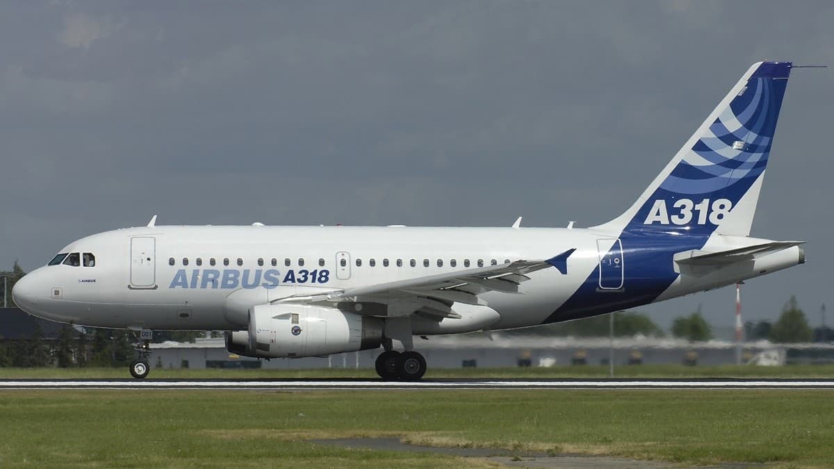 A318