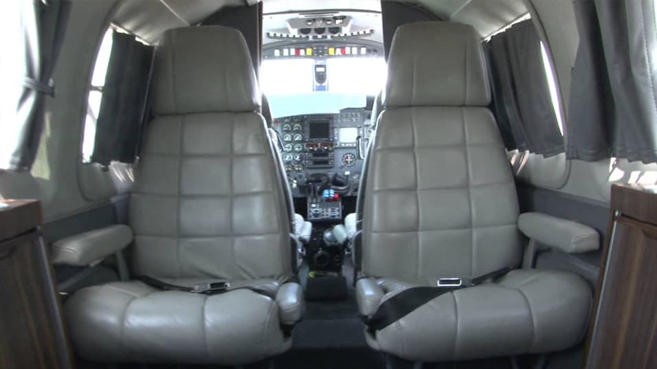 PA-42 Cheyenne III Interior
