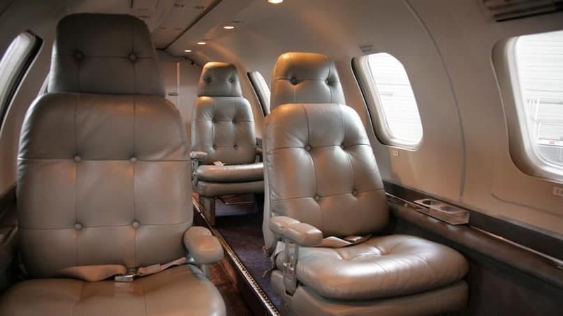Fairchild Metro III Executive in flight