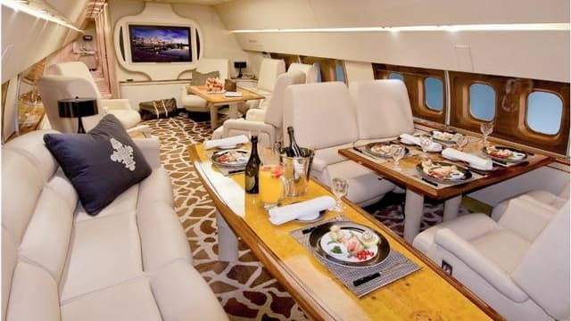 727 VIP Intérieur