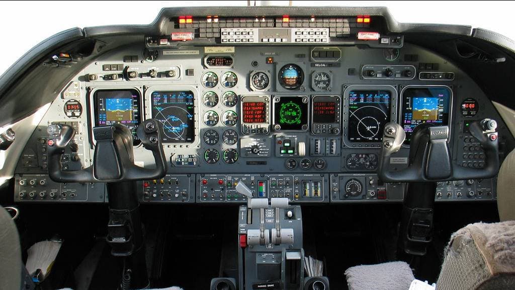 MU-2B-60 Cockpit