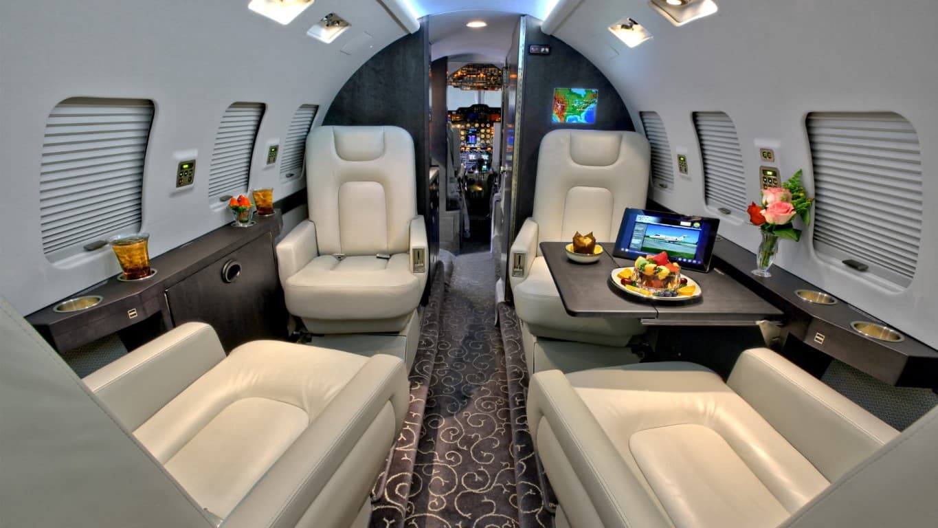 Hawker 800A Interior