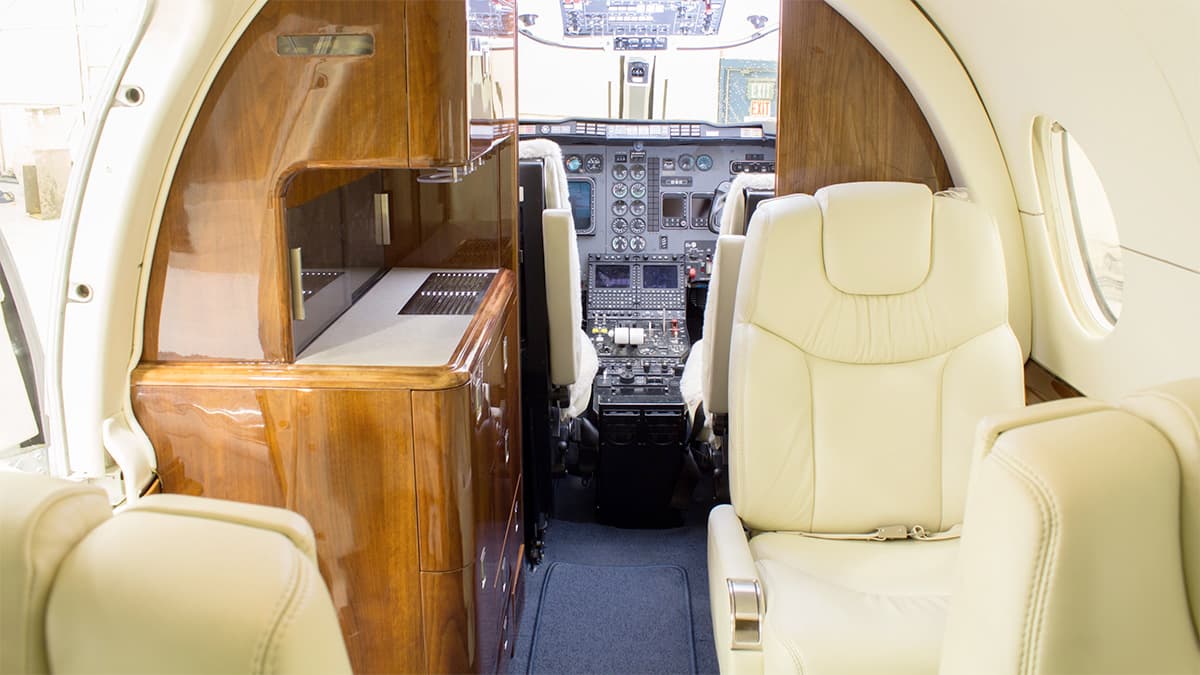 Beechjet 400 en vuelo