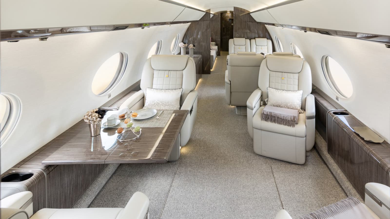 G650ER Interior