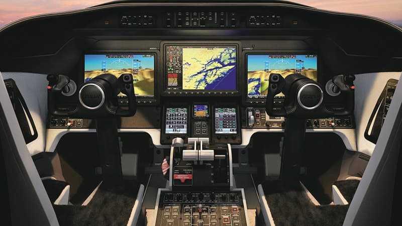 Learjet 75 Cockpit