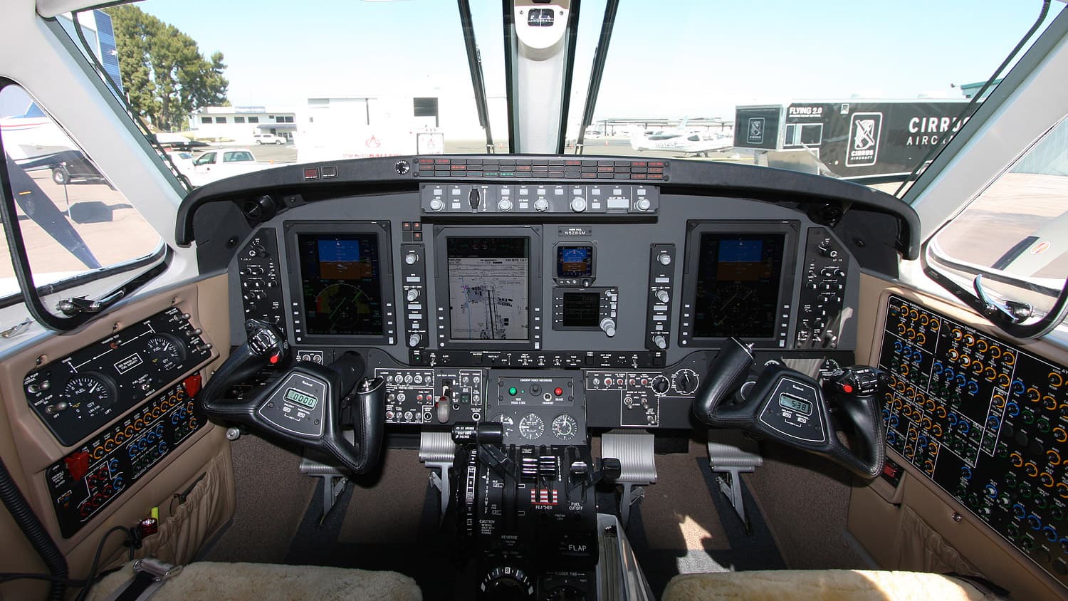 King Air C90GTi Cockpit