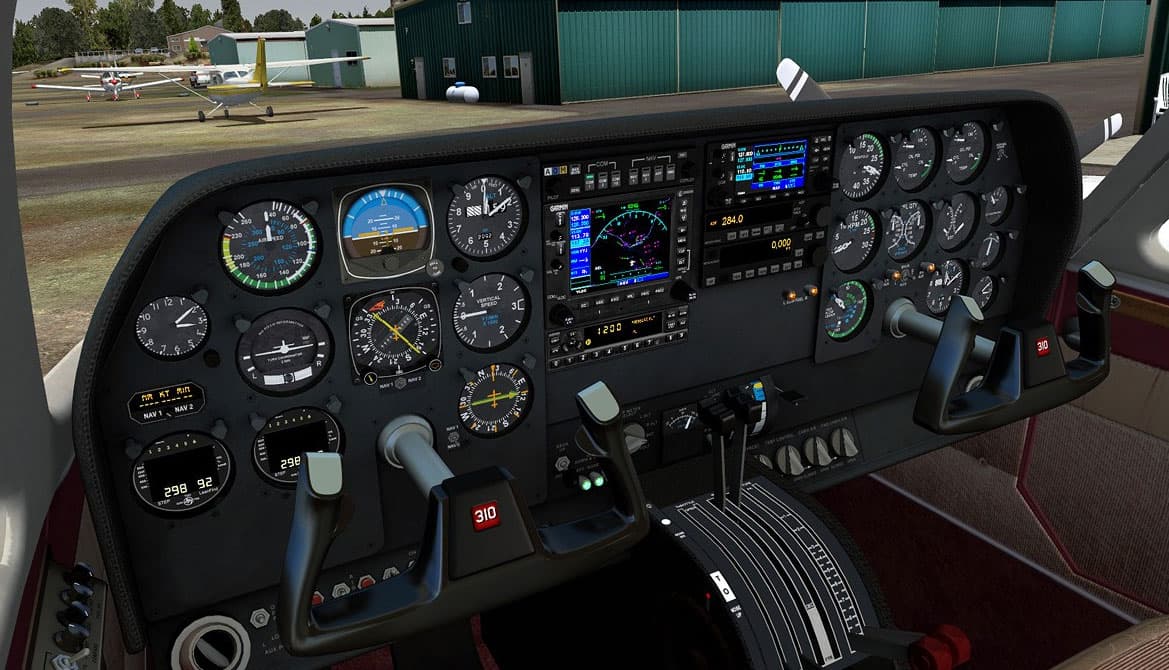 CE-310 R Cockpit