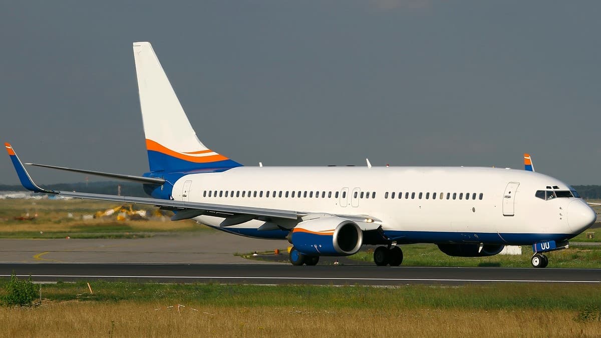 737-86Q