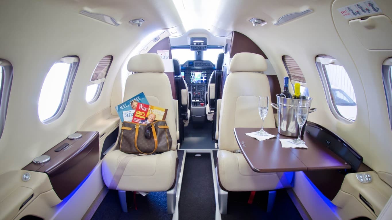 Phenom 100 Interior